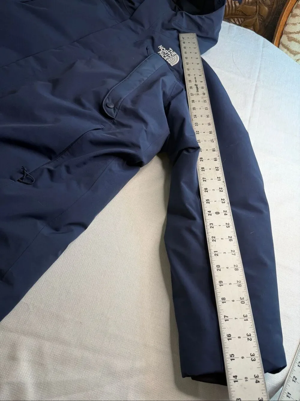 The North Face Men’s Navy Blue 550 Fill DryVent Down Hooded Parka Jacket XL